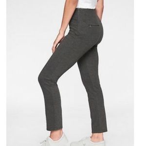 Athleta Sienna skinny pant arbor olive size 4 Tall